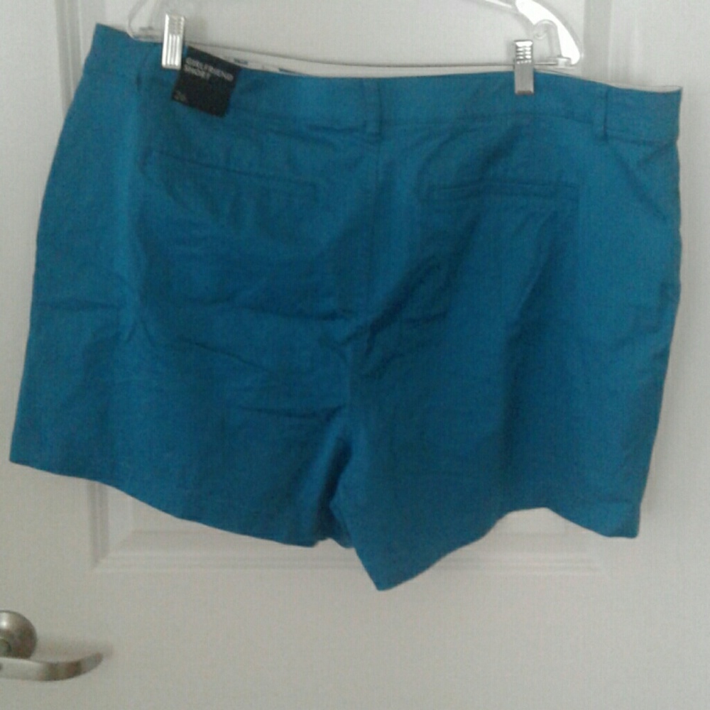 shorts - Picture 2 of 3